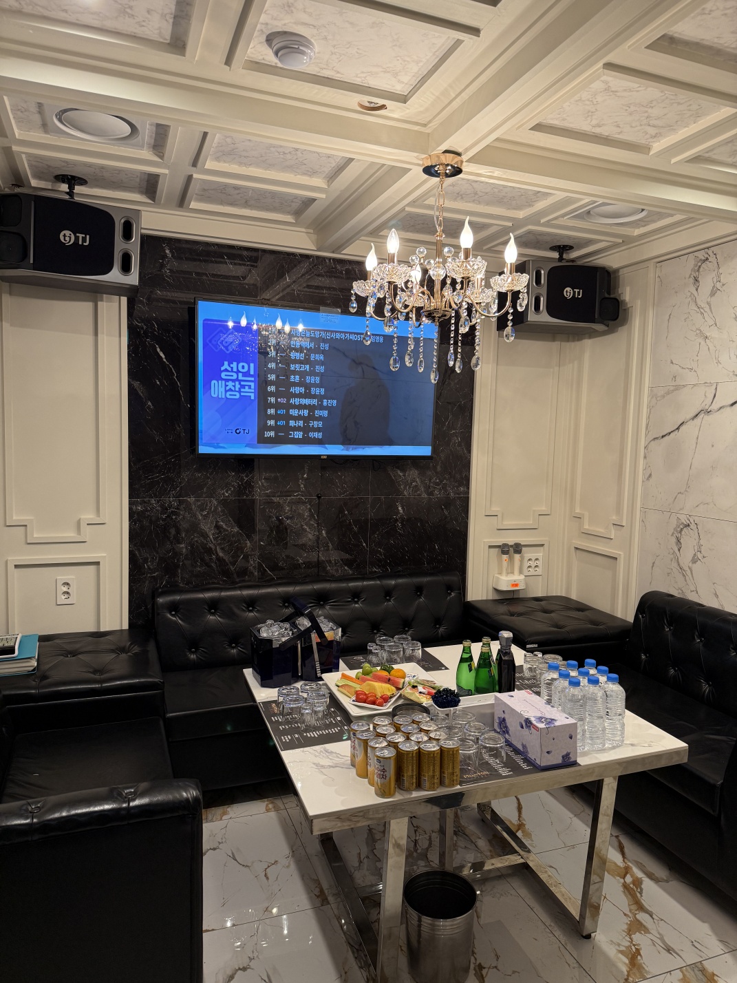 매장 내부 룸 컨디션 실사진, 강남블랙홀 프라이빗 공간 분위기